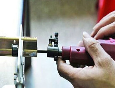 东港24小时上门开锁公司